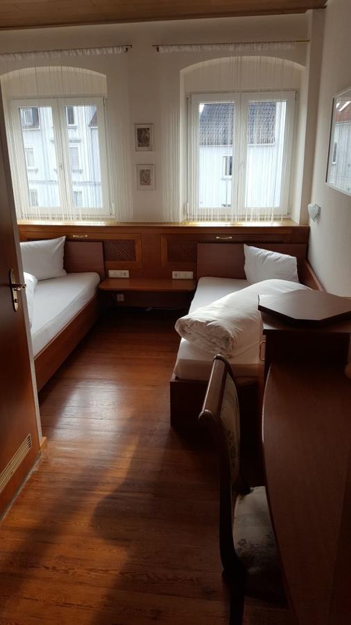 Gaststaette Peperoni Hotel Biberach an der Riß Buitenkant foto
